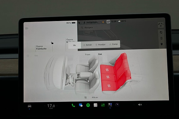 Tesla Model Y 21 of 25
