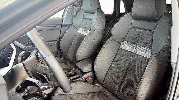 Audi A3 8 of 19