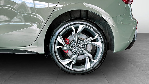 Audi A3 6 of 19