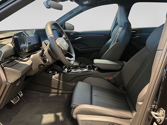 Audi Q6 e-tron 9 of 15