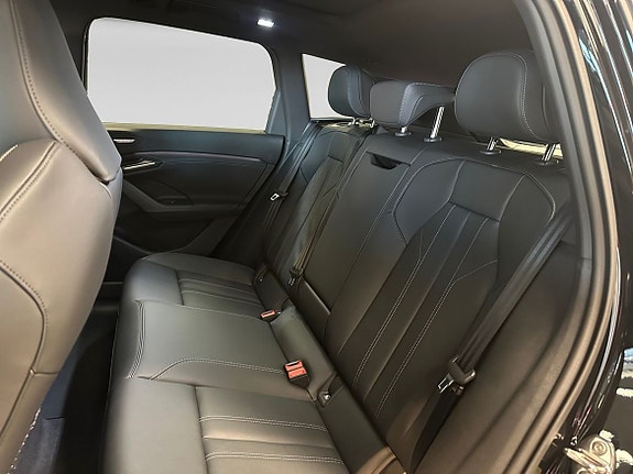 Audi Q6 e-tron 13 of 15