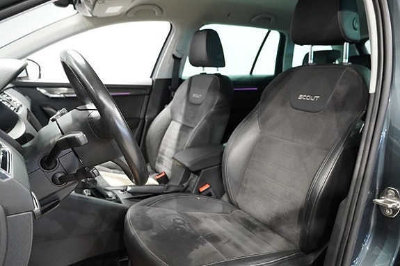 Skoda Octavia Scout 6 of 20