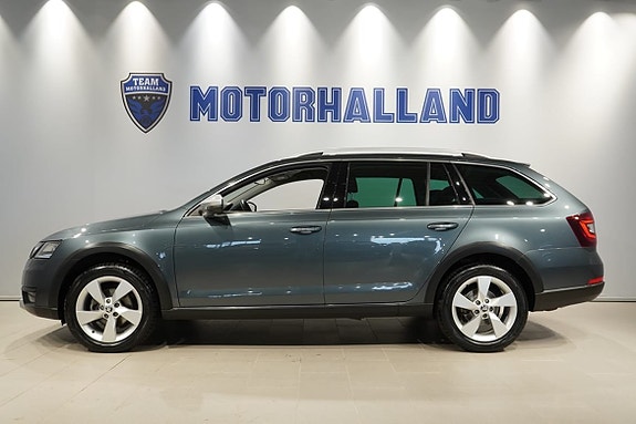 Skoda Octavia Scout 4 of 20