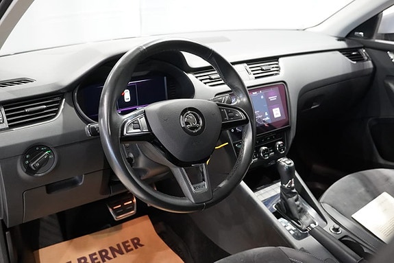 Skoda Octavia Scout 7 of 20