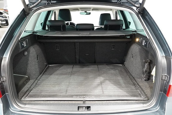 Skoda Octavia Scout 10 of 20