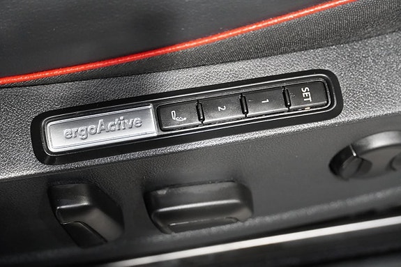 Volkswagen ID.4 GTX 13 of 21