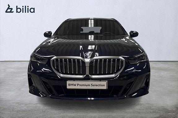 BMW 530e 5 of 18