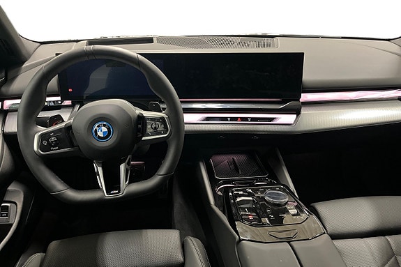 BMW 530e 8 of 18