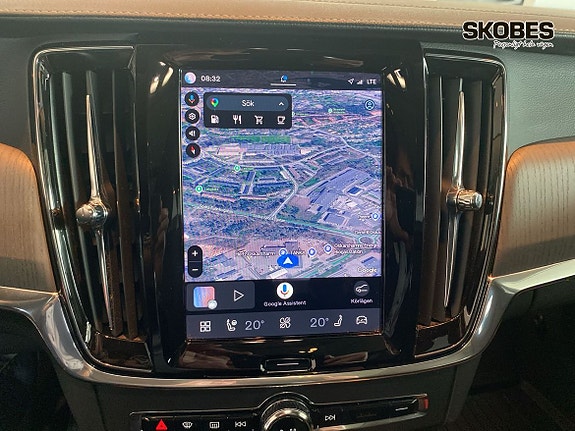 Volvo V90 Cross Country 15 of 30