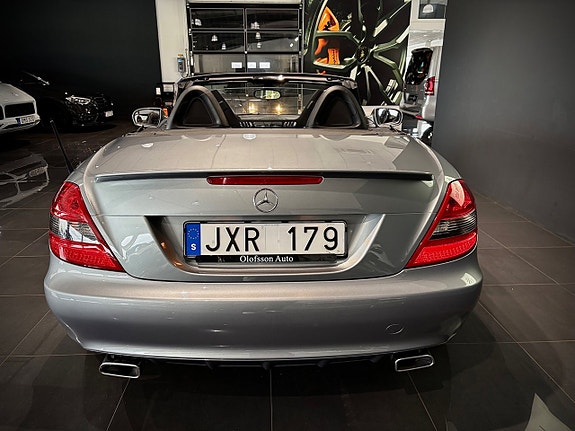 Mercedes-Benz SLK200 8 of 10