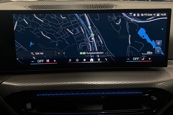 BMW i4 13 of 18