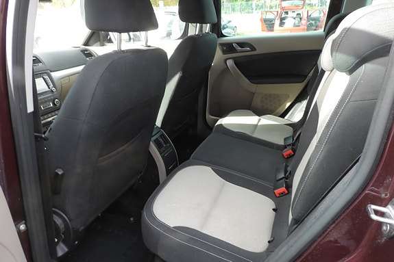 Skoda Yeti 9 of 15