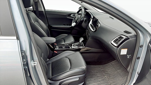 Kia Ceed 3 of 13