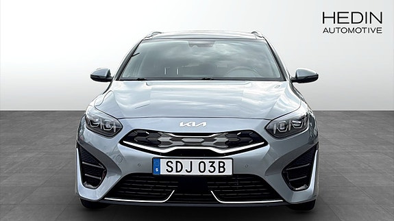 Kia Ceed 8 of 13