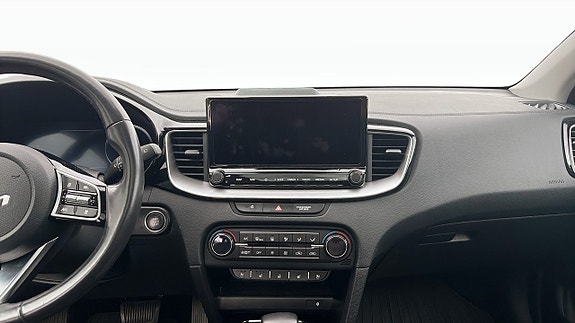 Kia Ceed 12 of 13
