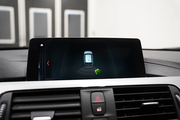 BMW 320d 16 of 24