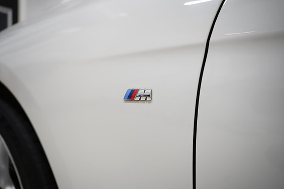 BMW 320d 3 of 24