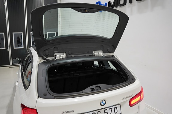 BMW 320d 22 of 24