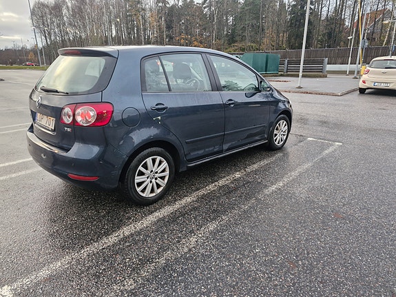 Volkswagen Golf Plus 4 of 8