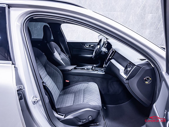 Volvo V60 15 of 28