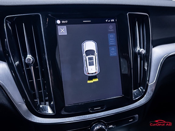 Volvo V60 23 of 28