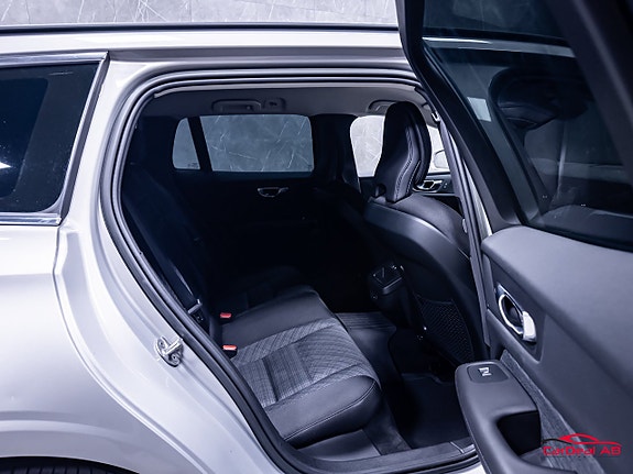 Volvo V60 16 of 28