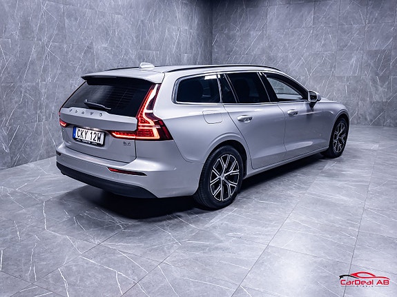 Volvo V60 7 of 28