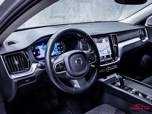 Volvo V60 12 of 28