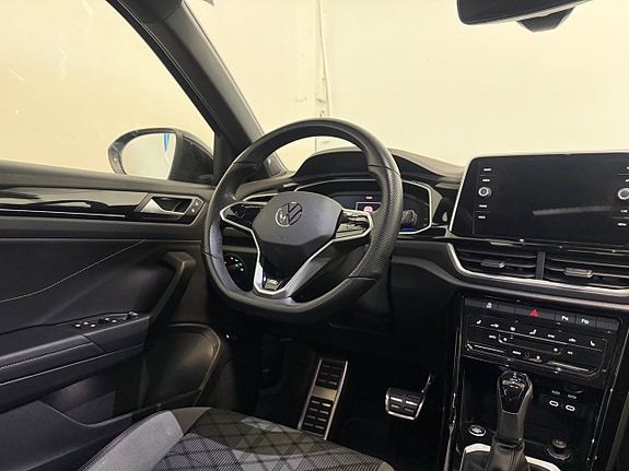 Volkswagen T-Roc 12 of 25