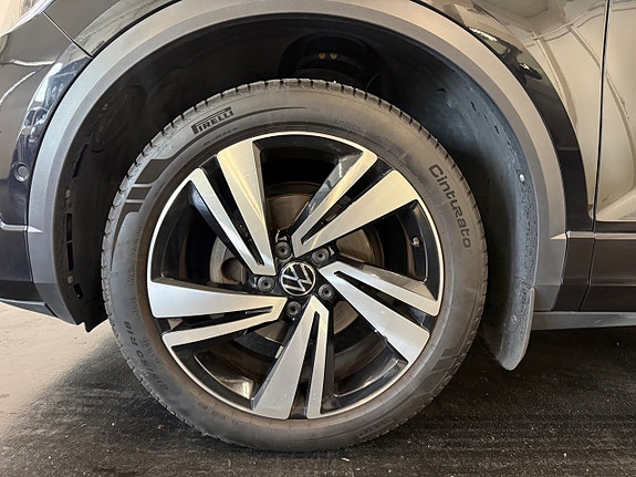 Volkswagen T-Roc 5 of 25