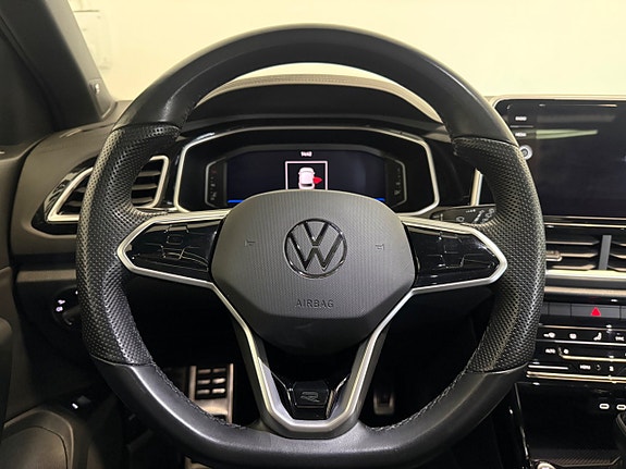 Volkswagen T-Roc 15 of 25