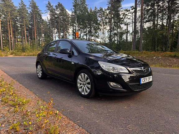 Opel Astra 3 of 8