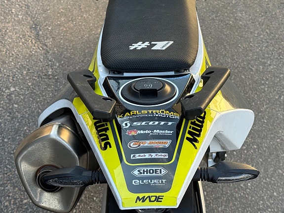 Husqvarna 701 Enduro / Endast 115mil / Räntefritt 24mån 7 of 11