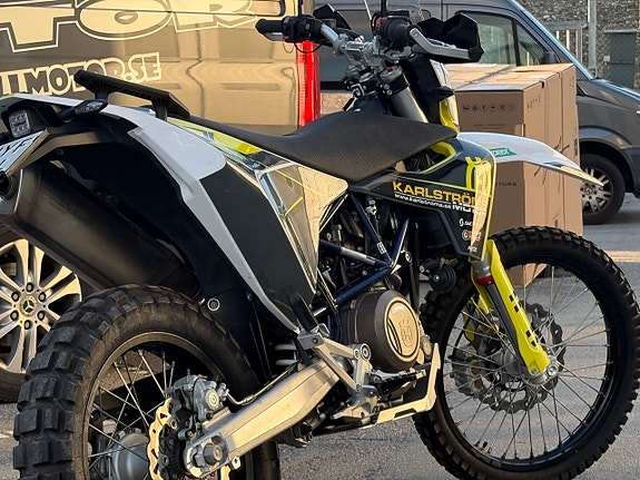 Husqvarna 701 Enduro / Endast 115mil / Räntefritt 24mån 9 of 11