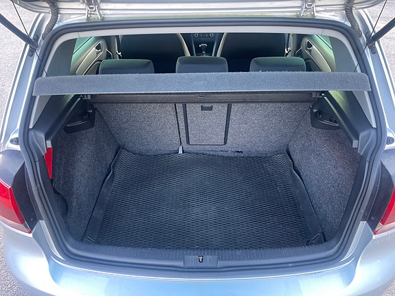 Volkswagen Golf VI 4 of 12