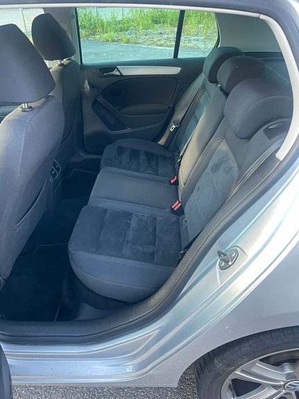 Volkswagen Golf VI 5 of 12