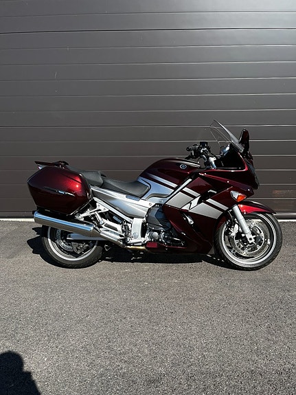 Yamaha Fjr1300 1.3 2 of 10