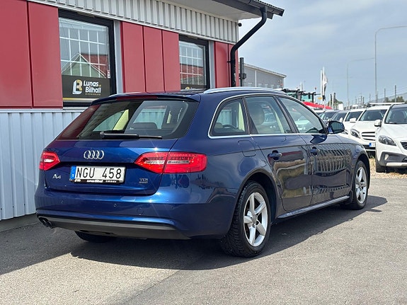 Audi A4 7 of 24