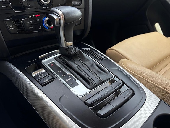 Audi A4 15 of 24