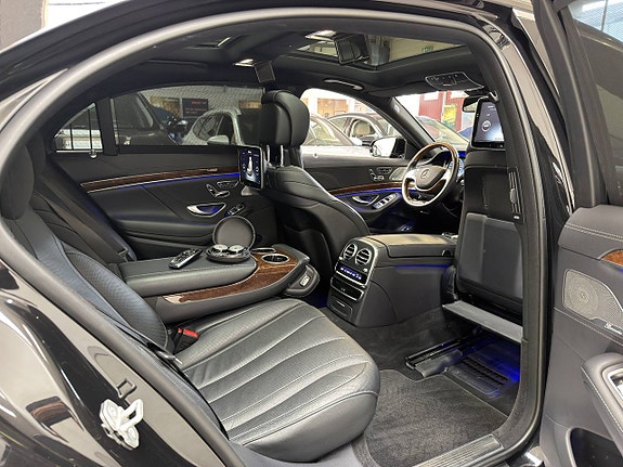 Mercedes-Benz S350 d 25 of 29