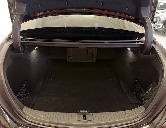 Mercedes-Benz S350 d 28 of 29