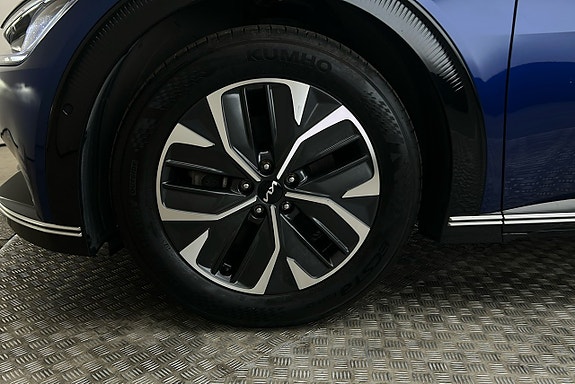 Kia EV6 12 of 26