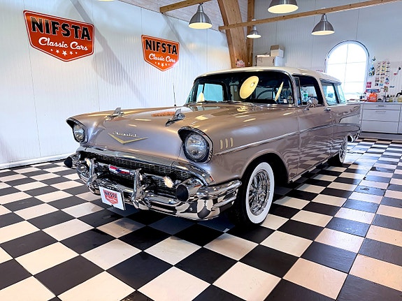 Chevrolet Bel Air 2 of 30