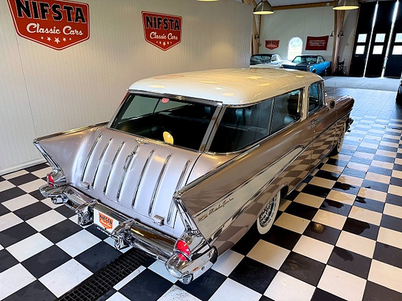 Chevrolet Bel Air 9 of 30