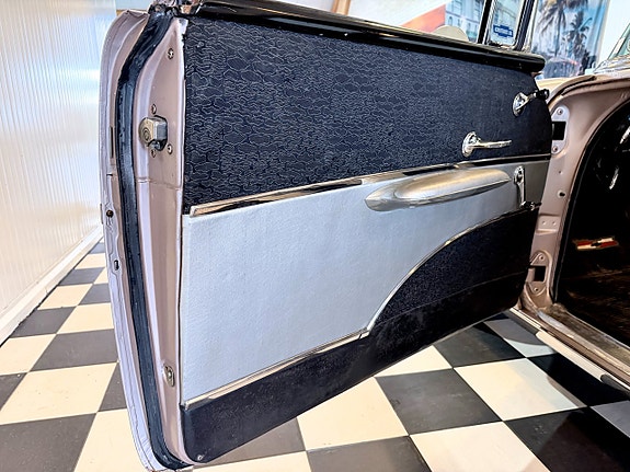 Chevrolet Bel Air 27 of 30