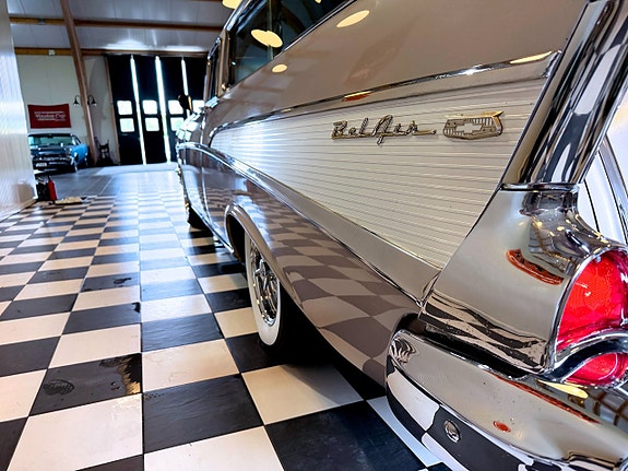 Chevrolet Bel Air 16 of 30