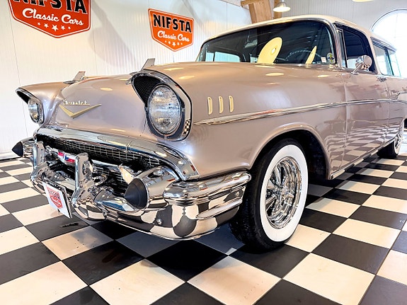Chevrolet Bel Air 3 of 30