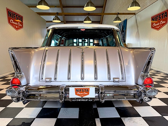 Chevrolet Bel Air 12 of 30