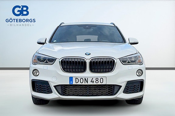 BMW X1 8 of 17
