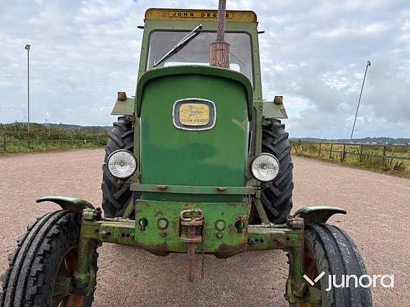 Veterantraktor John Deere 2120 11 of 30